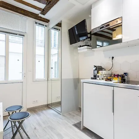 Cmg Montorgueil Saint Sauveur III Апартаменты *